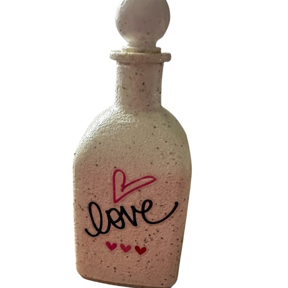 Hand Crafted Decorative Bottle with Typewriter & Butterfly Motif “I Love You” - Picture 3 of 4